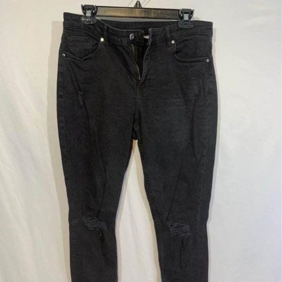 h&m DIVIDED black jeans - raw hem. Womans size 10. Distressed - Picture 1 of 10